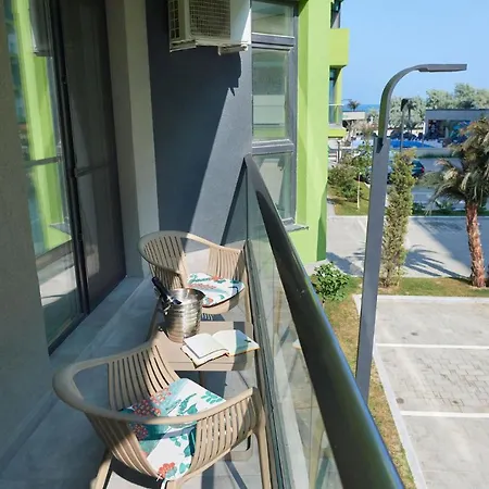 Appartement Sea La Vie 1br Spa N Pool Beach Năvodari