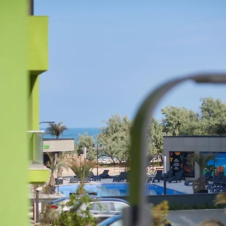 Appartement Sea La Vie 1br Spa N Pool Beach *