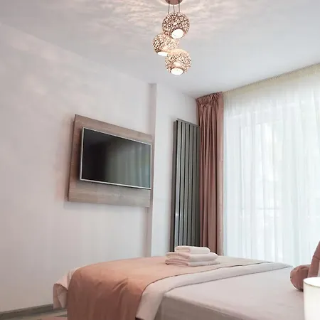 Appartamento Sea La Vie 1br N Pool Năvodari